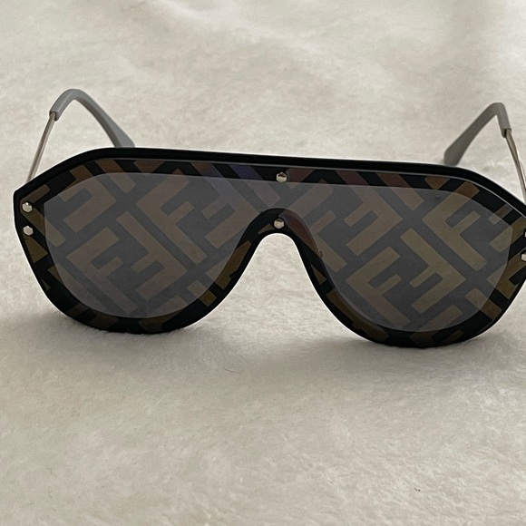 Fendi Accessories - Authentic Fendi FF Unisex Shield Sunglasses